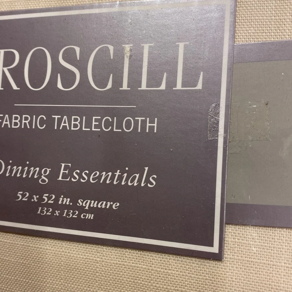 Croscill Home Fabric Tablecloth 52”x52” Square Cotton Polyester Blend Dining